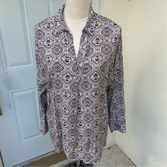 Primark Tops - PRIMARK. Slip on Shirt. 3/4 Sleeves. Abstract design. 100% Viscose. Size…